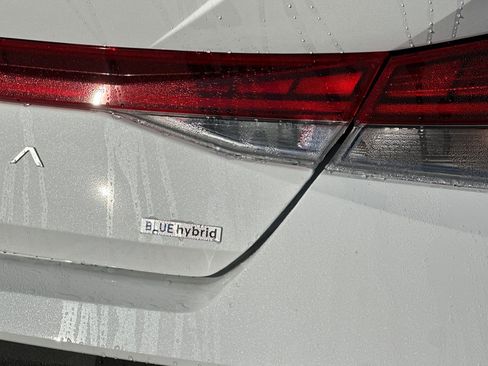 New 2026 Hyundai Elantra Blue image 25