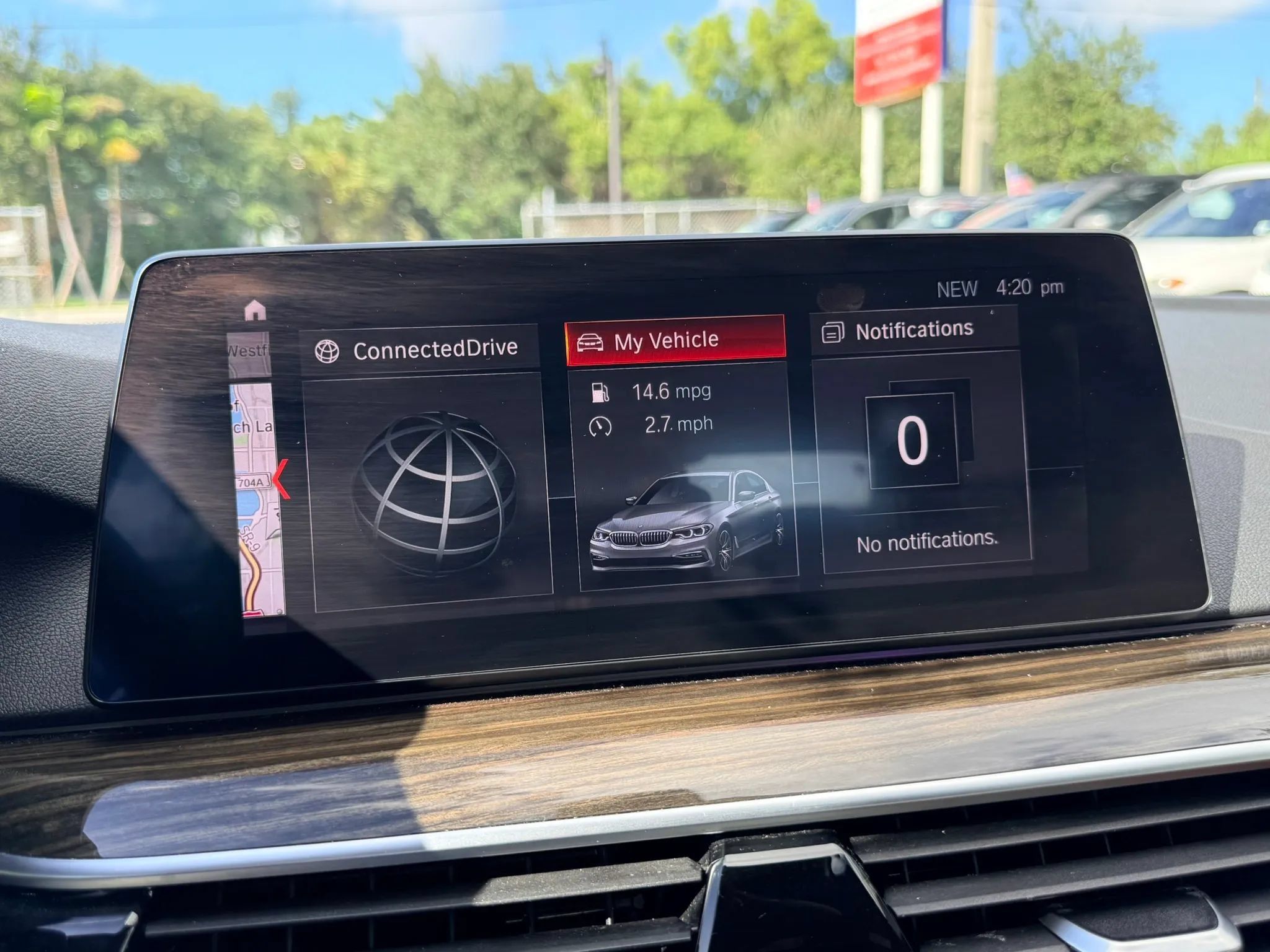 Used 2019 BMW 530e w/ Convenience Package RWD image 26