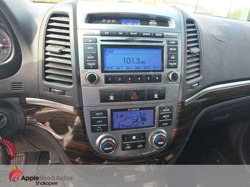 Used 2011 Hyundai Santa Fe Limited image 12