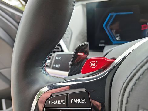 Used 2025 BMW XM AWD/4WD image 40