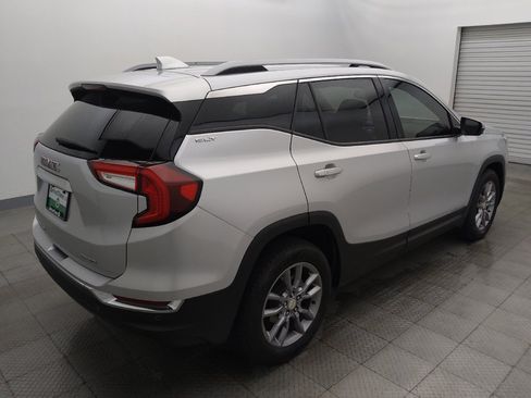 Used 2022 GMC Terrain SLT w/ LPO, Cargo Package AWD/4WD image 9