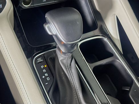 Used 2025 Kia Telluride EX image 24