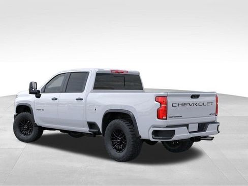 New 2026 Chevrolet Silverado 2500 ZR2 w/ LPO, Dark Essentials Package AWD/4WD image 3