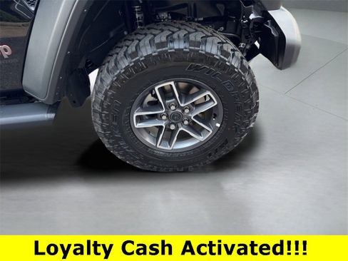 New 2025 Jeep Gladiator Mojave w/ Convenience Group image 29