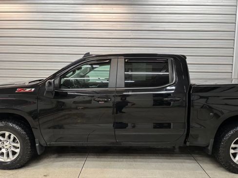 Used 2022 Chevrolet Silverado 1500 RST w/ Z71 Off-Road Package image 9