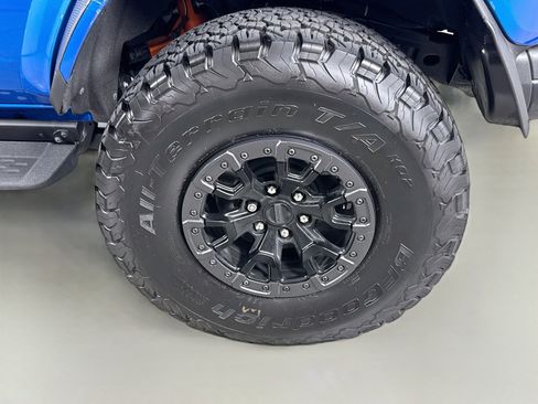 Used 2025 Ford Bronco Raptor AWD/4WD image 29