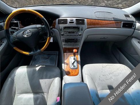 Used 2005 Lexus ES 330 FWD image 11