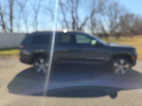 New 2026 Jeep Grand Cherokee L Limited image 2