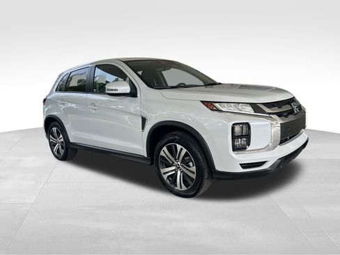 New 2025 Mitsubishi Outlander Sport SE image 2