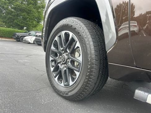 Used 2023 Toyota Tundra Limited AWD/4WD image 13