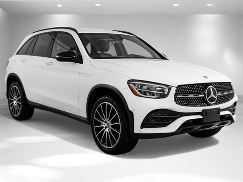 Used 2022 Mercedes-Benz GLC 300 w/ AMG Line image 7