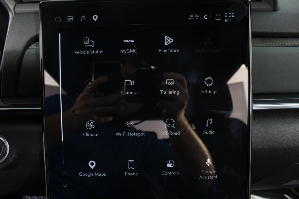 New 2027 GMC Terrain AT4 AWD/4WD image 4