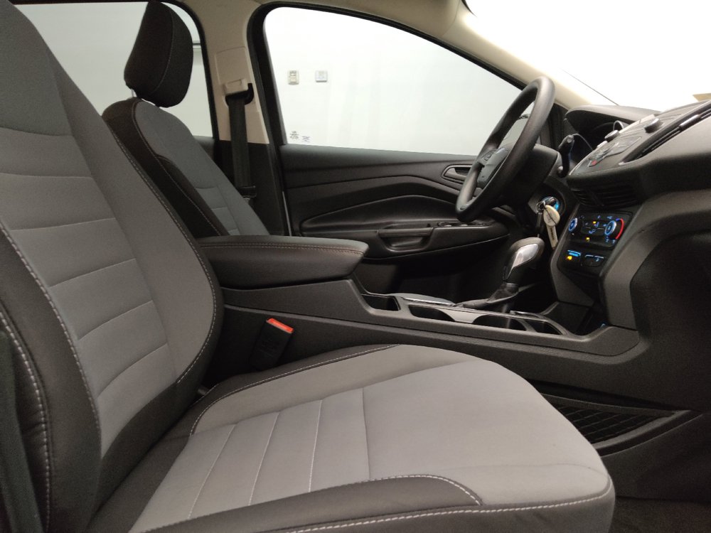 Used 2019 Ford Escape S FWD image 21