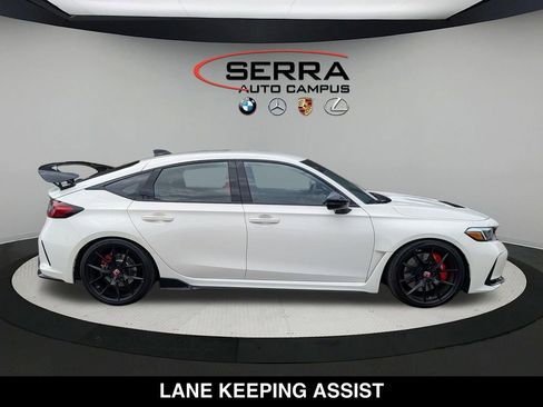 Used 2025 Honda Civic Type R image 13