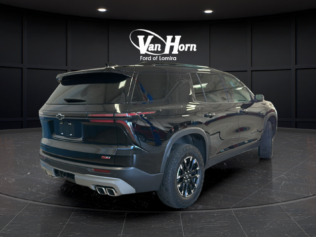 Used 2024 Chevrolet Traverse Z71 w/ LPO, Floor Liner Package AWD/4WD image 3