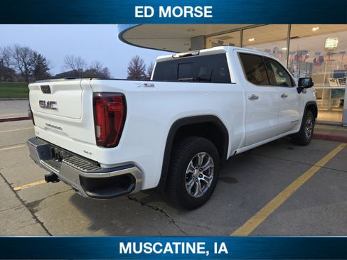 Used 2021 GMC Sierra 1500 SLT w/ SLT Convenience Package image 4