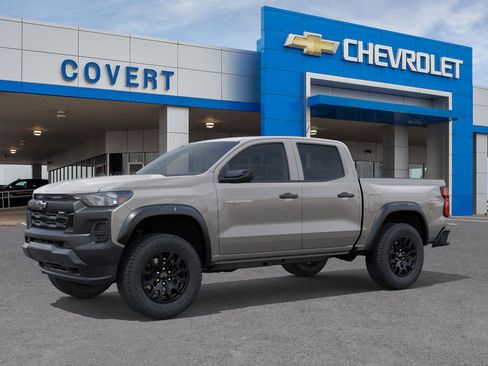 New 2026 Chevrolet Colorado Trail Boss AWD/4WD image 1