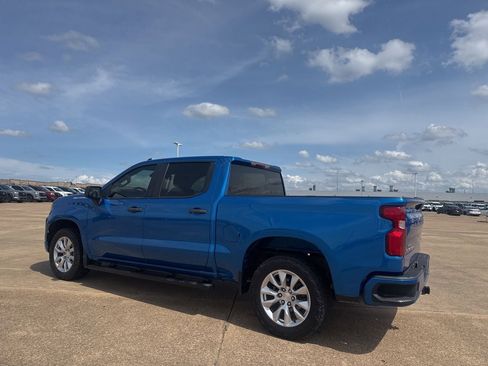 Used 2022 Chevrolet Silverado 1500 Custom RWD image 13
