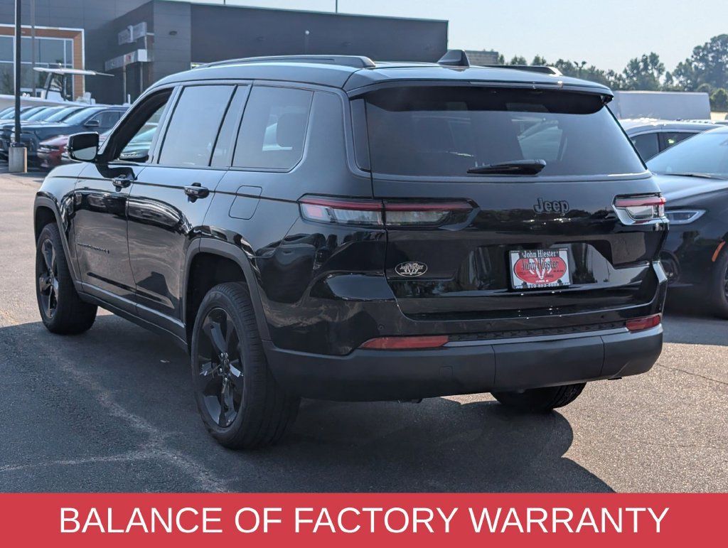 Used 2026 Jeep Grand Cherokee L Limited w/ Limited Altitude Package RWD image 5