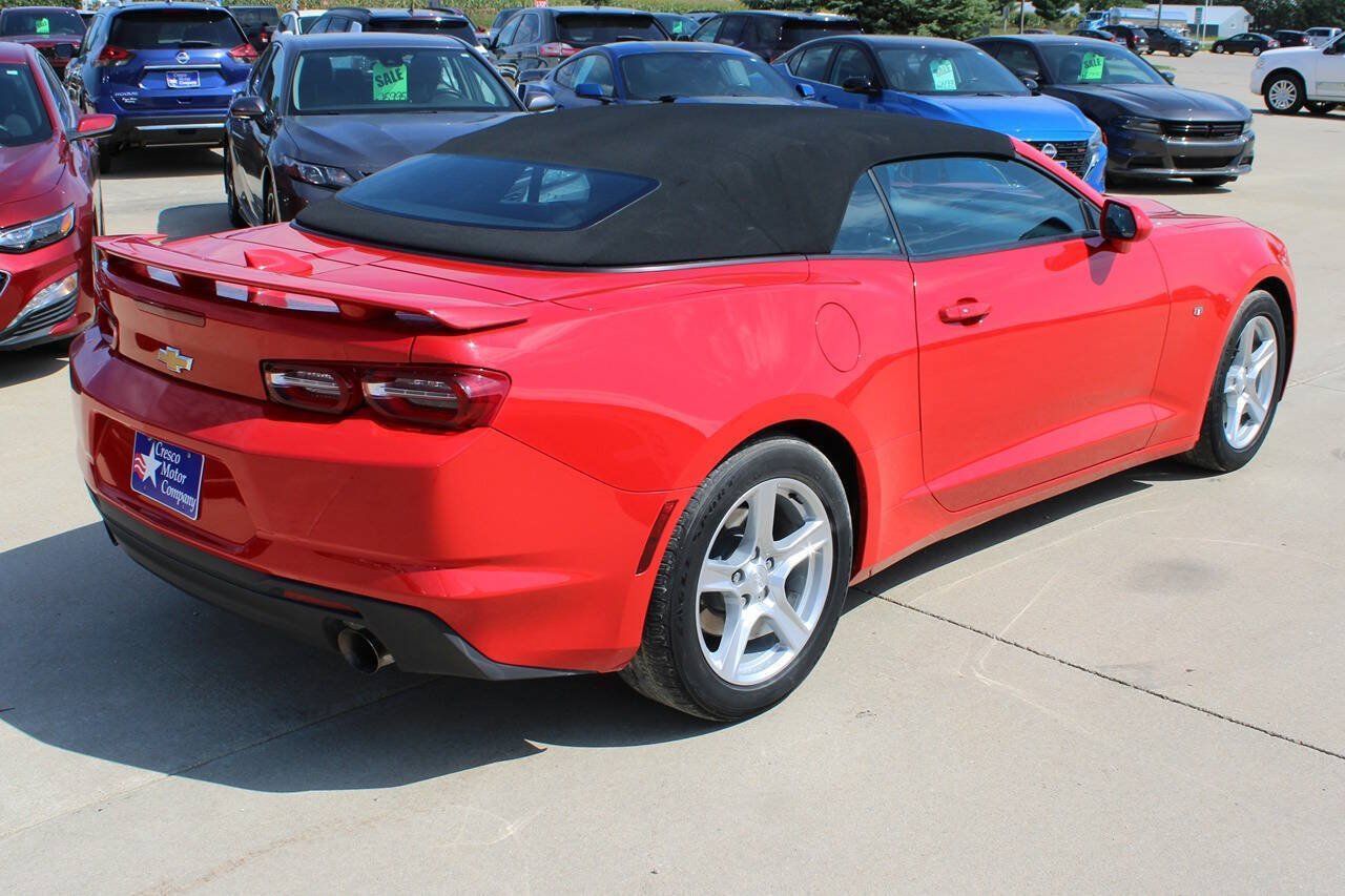 Used 2019 Chevrolet Camaro LT RWD image 10