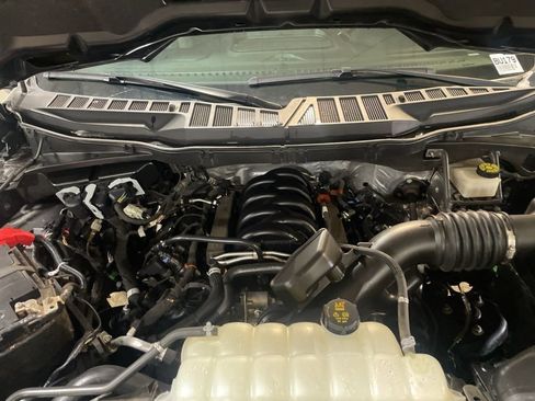 Used 2024 Ford F150 XLT w/ FX4 Off-Road Package image 37