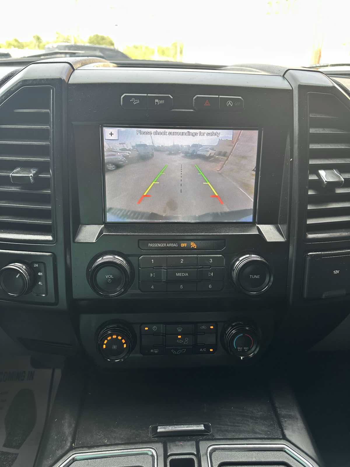 Used 2019 Ford F150 XL w/ Equipment Group 101A Mid AWD/4WD image 14