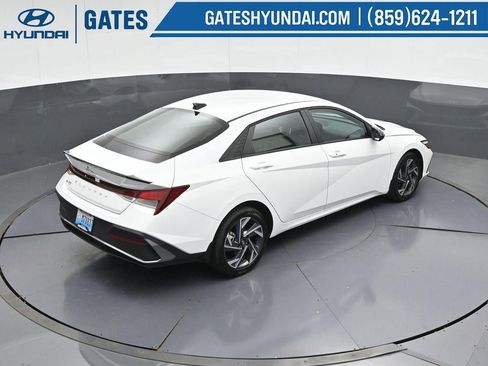 New 2025 Hyundai Elantra Sport FWD image 48