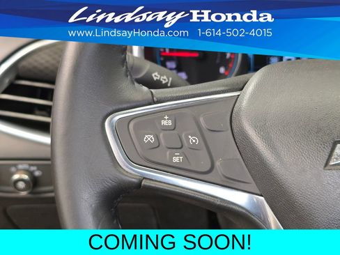 Used 2017 Chevrolet Malibu LT FWD image 16