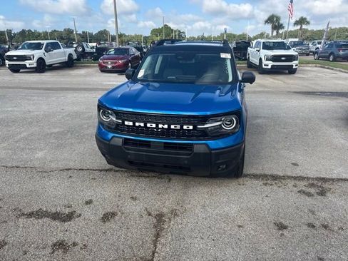 Used 2025 Ford Bronco Sport Outer Banks w/ Outer Banks Tech Package+ AWD/4WD image 2