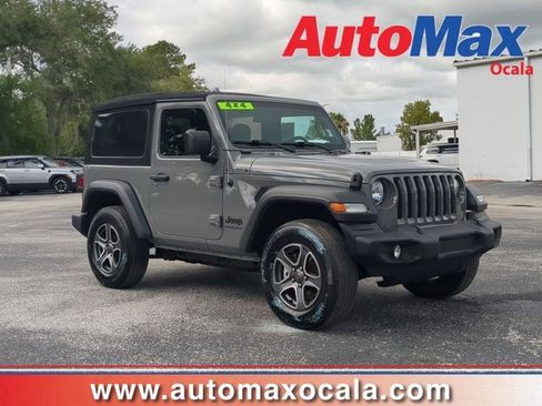 Used 2023 Jeep Wrangler Sport S image 1