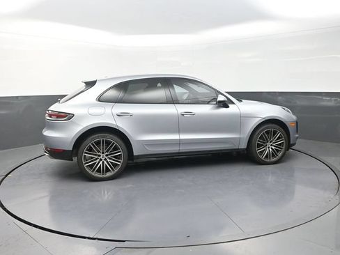 Used 2019 Porsche Macan AWD/4WD image 9