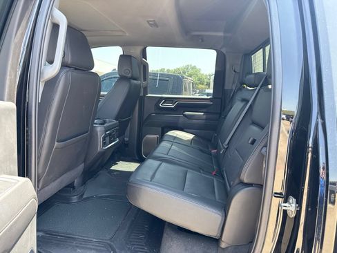 Used 2024 GMC Sierra 2500 Denali w/ Denali Reserve Package AWD/4WD image 12