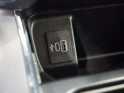 Used 2025 Ford F150 XLT w/ Equipment Group 301A Standard image 21