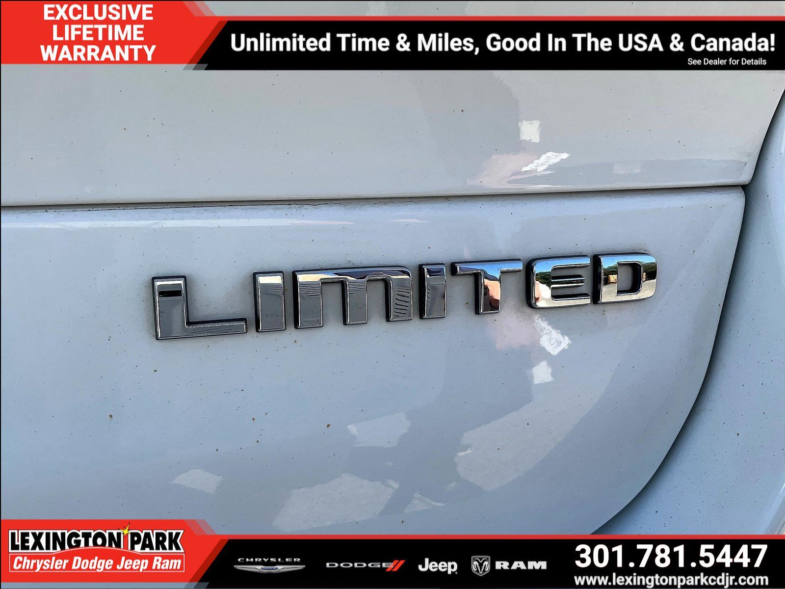 Used 2021 Jeep Grand Cherokee L Limited AWD/4WD image 23