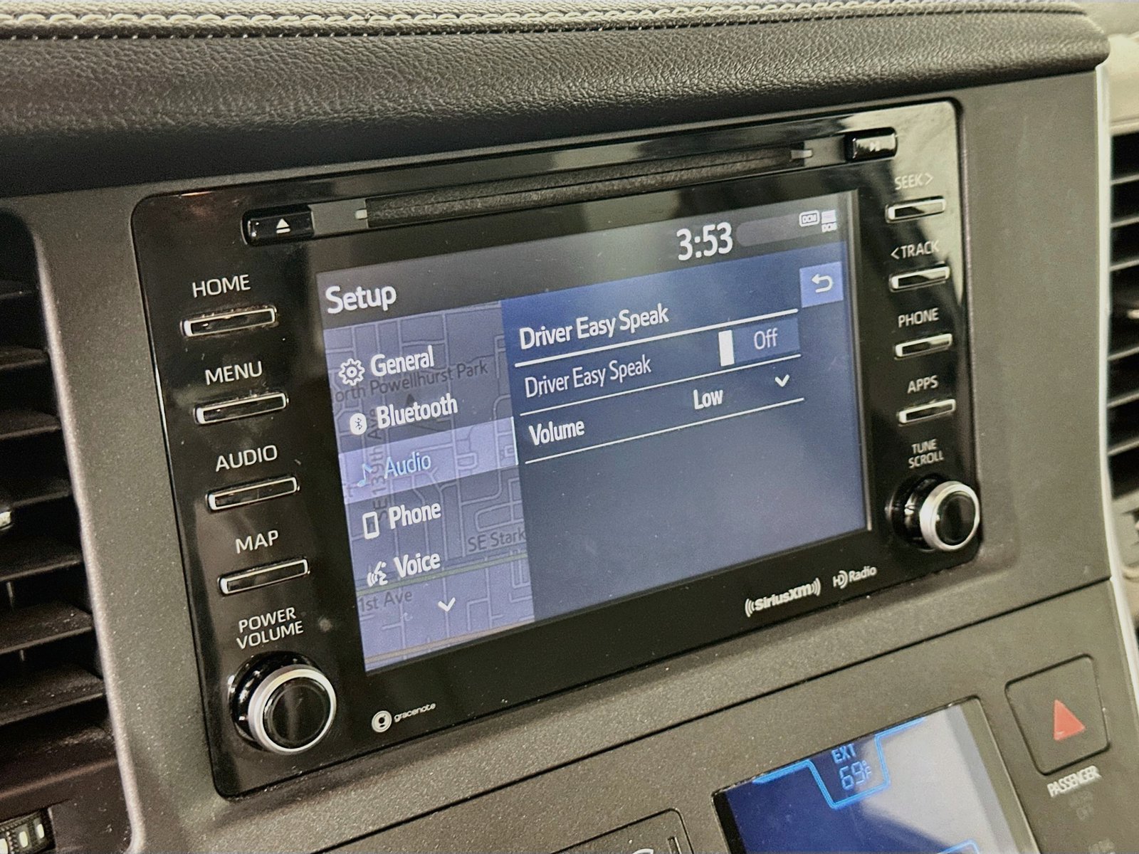 Used 2018 Toyota Sienna XLE Premium AWD/4WD image 15
