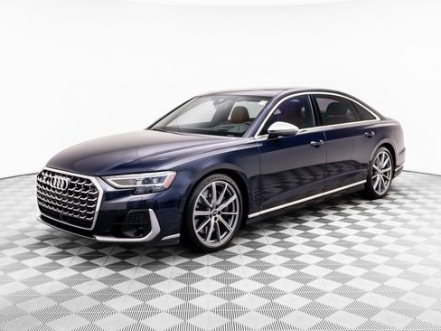 Used 2025 Audi S8 AWD/4WD image 1