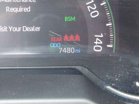 Used 2025 Toyota RAV4 XLE w/ Convenience Package FWD image 37