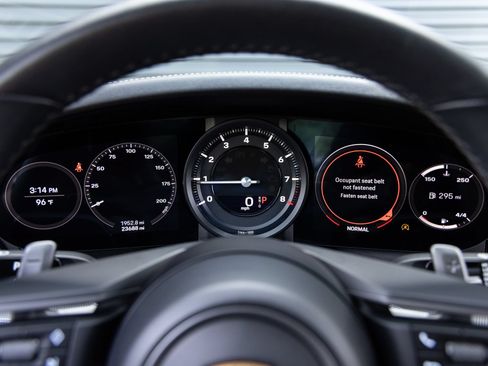 Certified 2021 Porsche 911 Carrera S RWD image 13