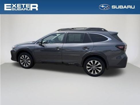 Used 2023 Subaru Outback Limited AWD/4WD image 6
