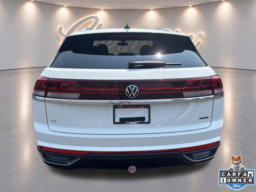 Used 2025 Volkswagen Atlas Cross Sport SE AWD/4WD image 4