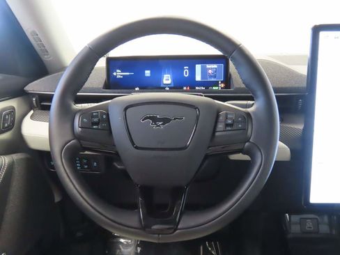 Used 2025 Ford Mustang Mach-E Premium AWD/4WD image 9