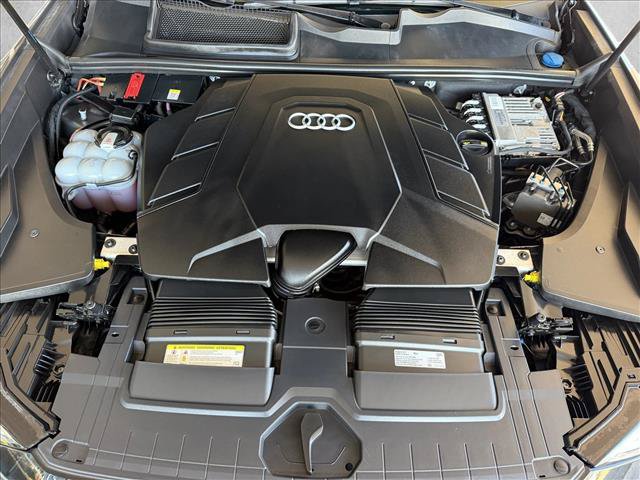 Used 2019 Audi Q8 Premium Plus AWD/4WD image 23
