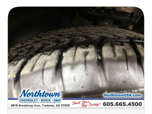 Used 2023 Chevrolet TrailBlazer LS FWD image 19