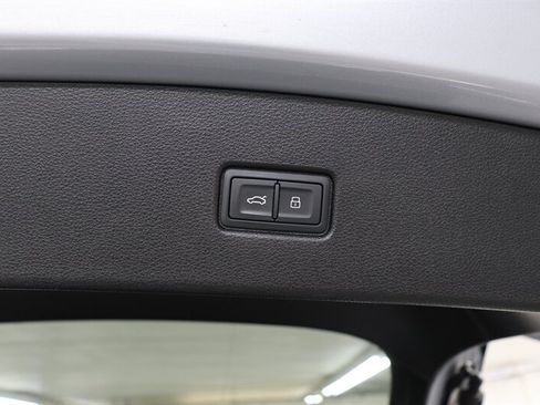 Used 2022 Audi Q5 2.0T Prestige AWD/4WD image 39