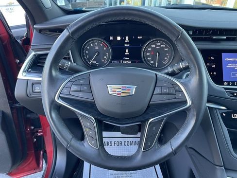 Certified 2024 Cadillac XT5 Premium Luxury w/ Technology Package image 31
