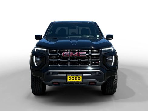 New 2025 GMC Canyon AT4 w/ Nightfall Edition image 8