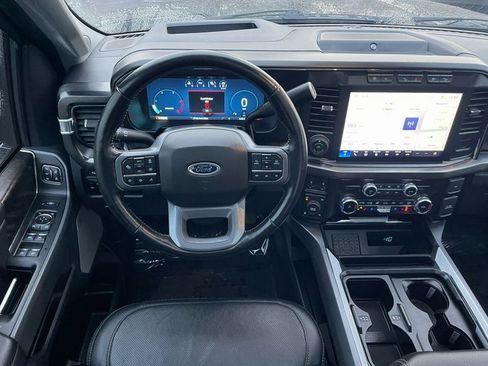 Used 2023 Ford F350 Lariat w/ Lariat Ultimate Package image 12