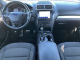 Used 2017 Ford Explorer XLT w/ Equipment Group 201A image 2