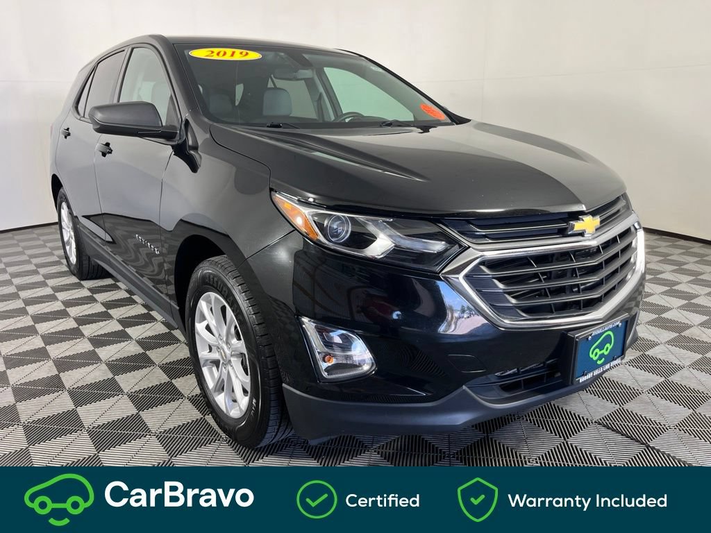 Certified 2019 Chevrolet Equinox LS w/ LS Convenience Package FWD image 3
