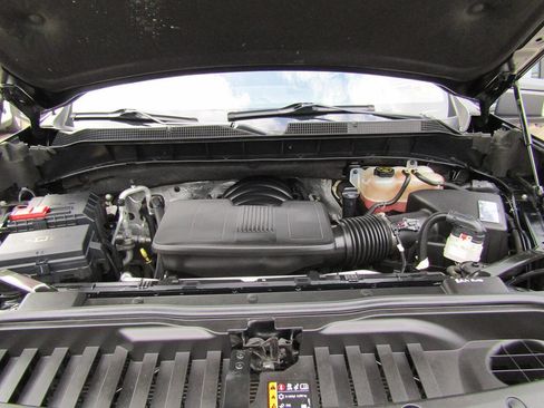 Used 2021 Chevrolet Silverado 1500 LT Trail Boss w/ Convenience Package II image 10